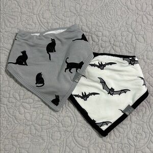 Kyte Baby Halloween Bibs